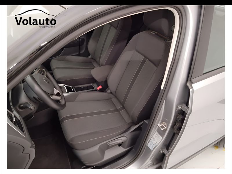 GuidiCar - VOLKSWAGEN T-Roc 2024 T-Roc 1.5 tsi act Life dsg Usato