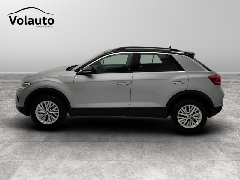 GuidiCar - VOLKSWAGEN T-Roc 2024 T-Roc 1.5 tsi act Life dsg Usato