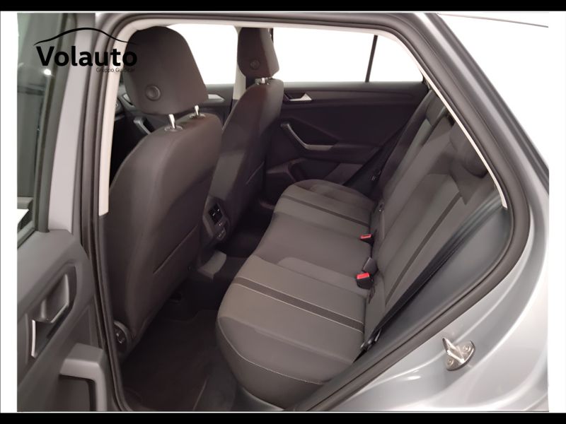GuidiCar - VOLKSWAGEN T-Roc 2024 T-Roc 1.5 tsi act Life dsg Usato