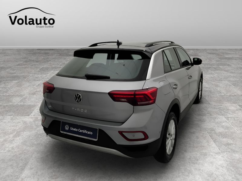 GuidiCar - VOLKSWAGEN T-Roc 2024 T-Roc 1.5 tsi act Life dsg Usato