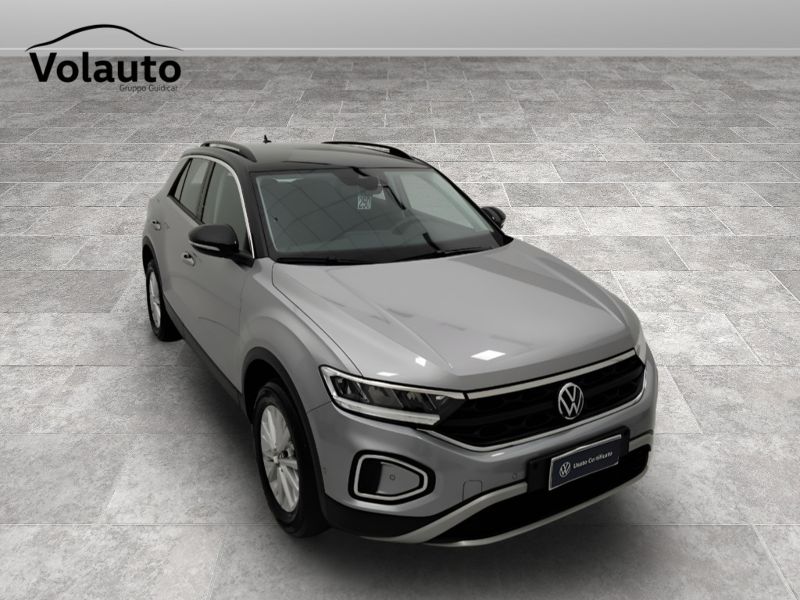 GuidiCar - VOLKSWAGEN T-Roc 2024 T-Roc 1.5 tsi act Life dsg Usato