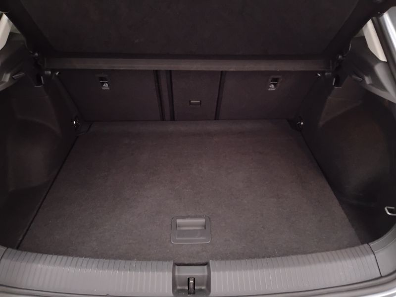 GuidiCar - VOLKSWAGEN T-Roc 2024 T-Roc 1.5 tsi act Life dsg Usato