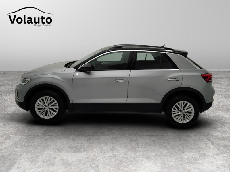 GuidiCar - VOLKSWAGEN T-Roc 2024 T-Roc 1.5 tsi act Life dsg Usato