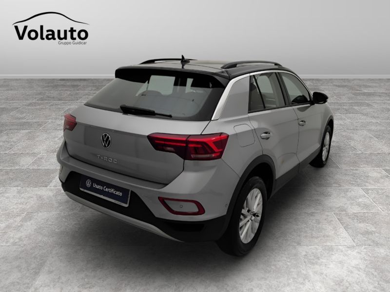 GuidiCar - VOLKSWAGEN T-Roc 2024 T-Roc 1.5 tsi act Life dsg Usato