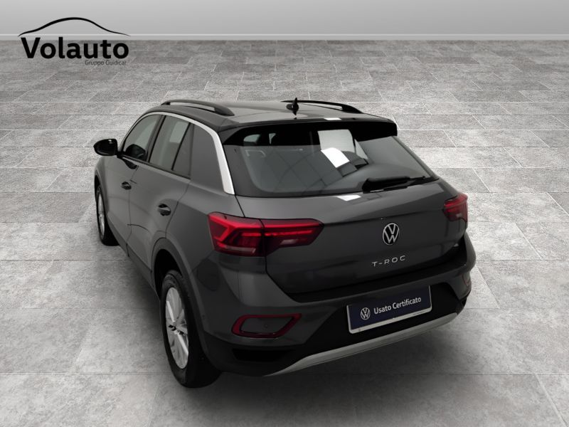 GuidiCar - VOLKSWAGEN T-Roc 2024 T-Roc 1.5 tsi act Life dsg Usato