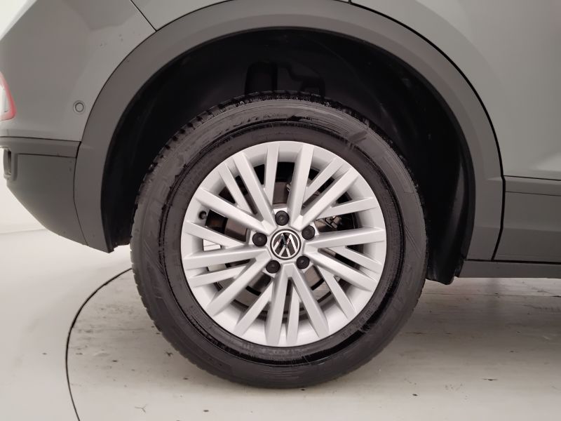 GuidiCar - VOLKSWAGEN T-Roc 2024 T-Roc 1.5 tsi act Life dsg Usato