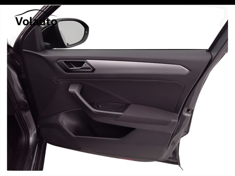 GuidiCar - VOLKSWAGEN T-Roc 2024 T-Roc 1.5 tsi act Life dsg Usato