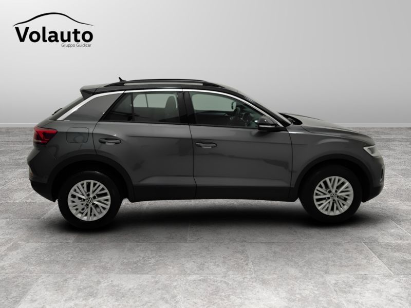 GuidiCar - VOLKSWAGEN T-Roc 2024 T-Roc 1.5 tsi act Life dsg Usato
