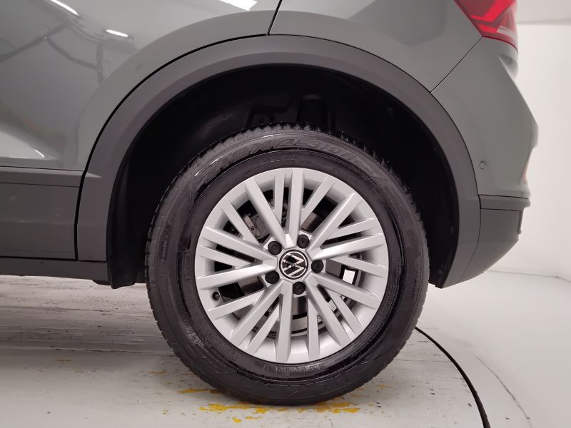 GuidiCar - VOLKSWAGEN T-Roc 2024 T-Roc 1.5 tsi act Life dsg Usato