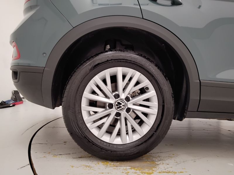 GuidiCar - VOLKSWAGEN T-Roc 2024 T-Roc 1.5 tsi act Life dsg Usato