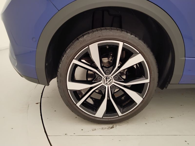 GuidiCar - VOLKSWAGEN T-Roc 2022 T-Roc 1.5 tsi act R-Line Usato