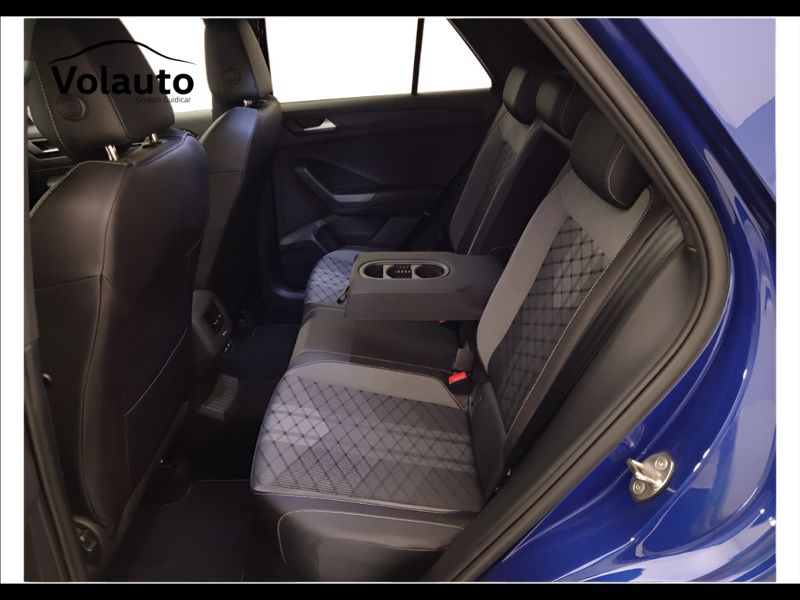 GuidiCar - VOLKSWAGEN T-Roc 2022 T-Roc 1.5 tsi act R-Line Usato