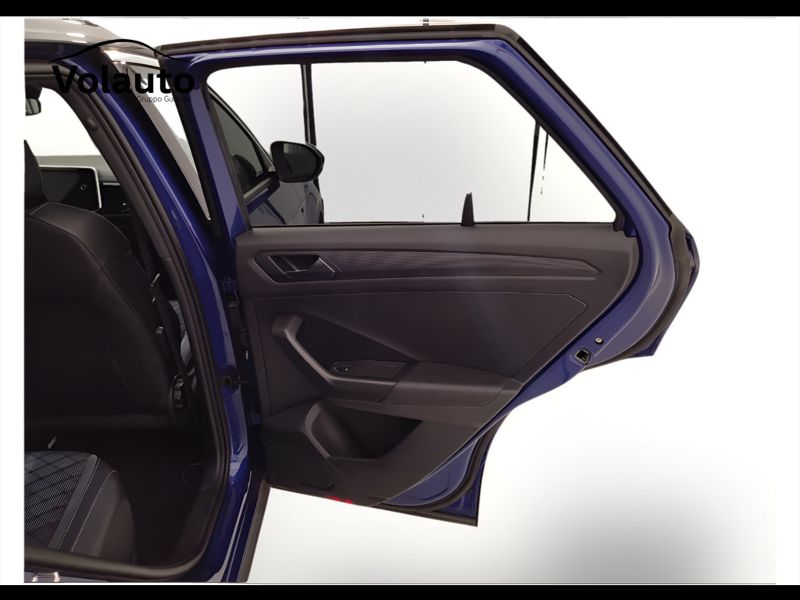 GuidiCar - VOLKSWAGEN T-Roc 2022 T-Roc 1.5 tsi act R-Line Usato