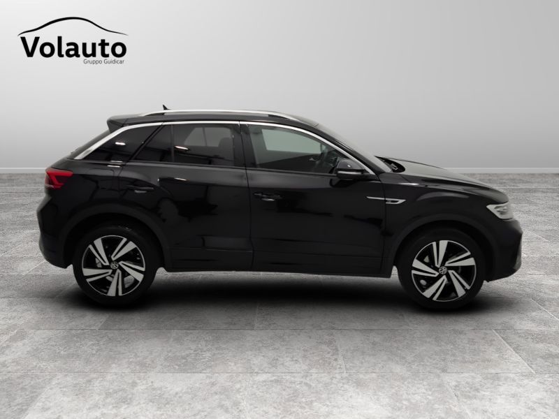 GuidiCar - VOLKSWAGEN T-Roc 2023 T-Roc 1.5 tsi act R-Line Usato