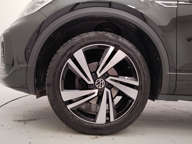 GuidiCar - VOLKSWAGEN T-Roc 2023 T-Roc 1.5 tsi act R-Line Usato