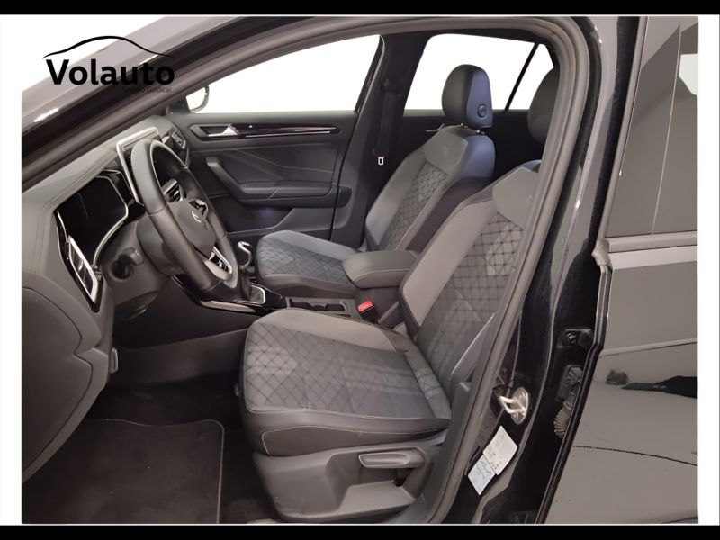 GuidiCar - VOLKSWAGEN T-Roc 2023 T-Roc 1.5 tsi act R-Line Usato