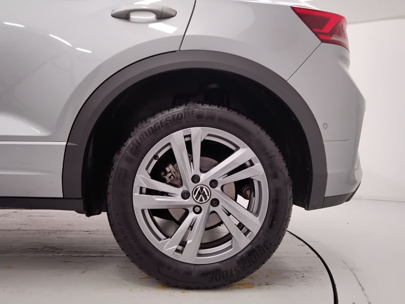 GuidiCar - VOLKSWAGEN T-Roc 2024 T-Roc 1.5 tsi act R-Line Usato