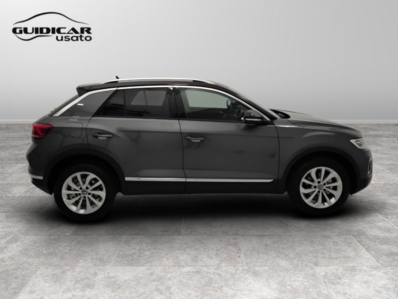 GuidiCar - VOLKSWAGEN T-Roc 2024 T-Roc 1.5 tsi act Style Km0