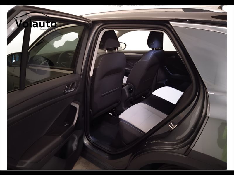 GuidiCar - VOLKSWAGEN T-Roc 2024 T-Roc 1.5 tsi act Style Aziendale