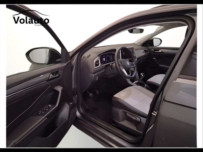 GuidiCar - VOLKSWAGEN T-Roc 2024 T-Roc 1.5 tsi act Style Aziendale