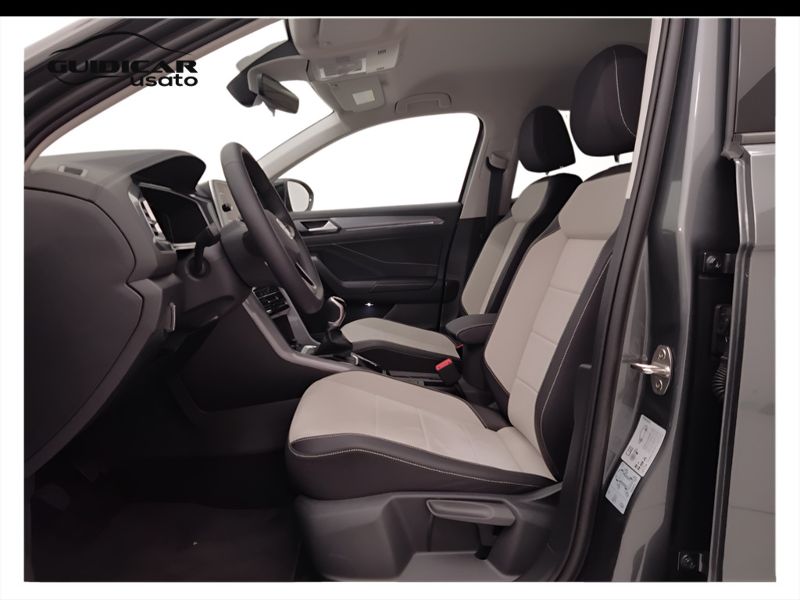 GuidiCar - VOLKSWAGEN T-Roc 2024 T-Roc 1.5 tsi act Style Km0