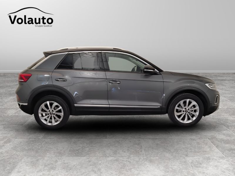GuidiCar - VOLKSWAGEN T-Roc 2024 T-Roc 1.5 tsi act Style Aziendale