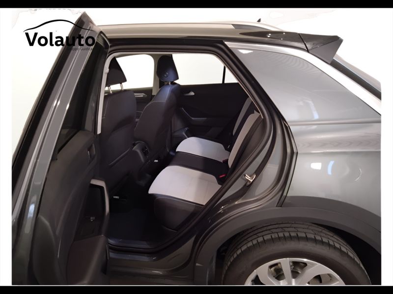 GuidiCar - VOLKSWAGEN T-Roc 2024 T-Roc 1.5 tsi act Style Aziendale