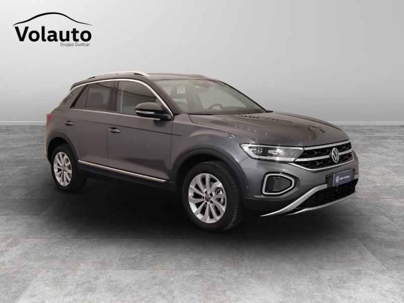 GuidiCar - VOLKSWAGEN T-Roc 2024 T-Roc 1.5 tsi act Style Aziendale
