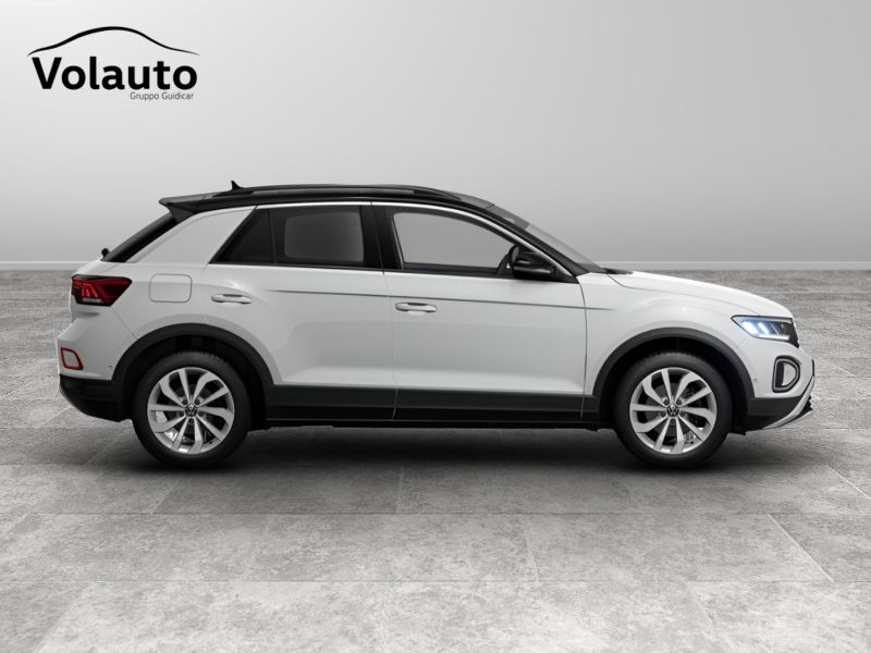GuidiCar - VOLKSWAGEN T-Roc 1 T-Roc 2.0 tdi Edition Plus 150cv dsg Nuovo