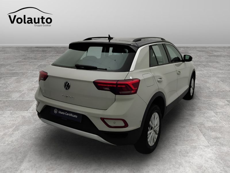 GuidiCar - VOLKSWAGEN T-Roc 2022 T-Roc 2.0 tdi scr Life 115cv Usato