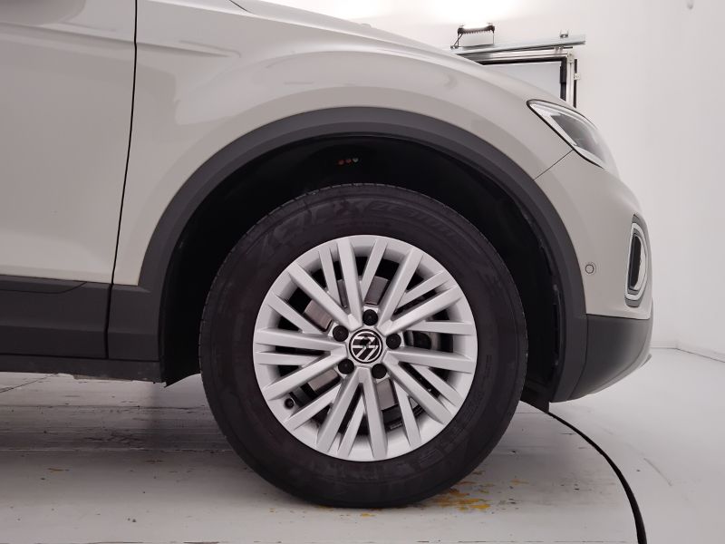 GuidiCar - VOLKSWAGEN T-Roc 2022 T-Roc 2.0 tdi scr Life 115cv Usato