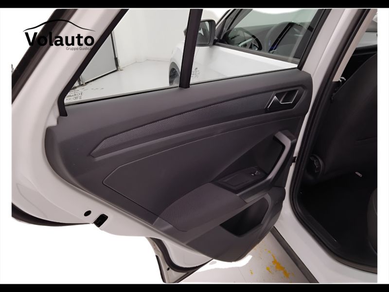 GuidiCar - VOLKSWAGEN T-Roc 2022 T-Roc 2.0 tdi scr Life 115cv Usato