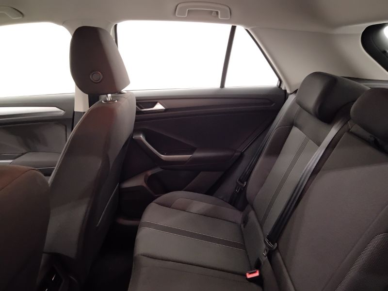 GuidiCar - VOLKSWAGEN T-Roc 2022 T-Roc 2.0 tdi scr Life 115cv Usato
