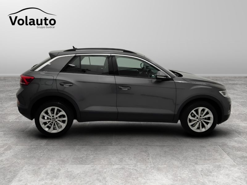 GuidiCar - VOLKSWAGEN T-Roc 2022 T-Roc 2.0 tdi scr Life 115cv Usato