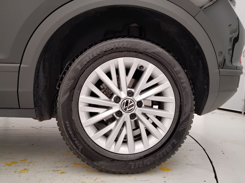GuidiCar - VOLKSWAGEN T-Roc 2023 T-Roc 2.0 tdi scr Life 115cv Usato
