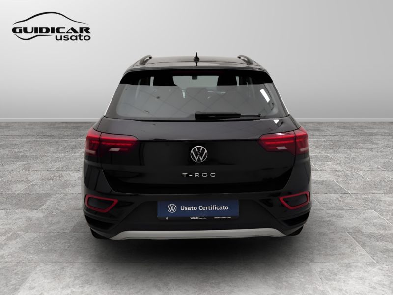 GuidiCar - VOLKSWAGEN T-Roc 2023 T-Roc 2.0 tdi scr Life 115cv Usato