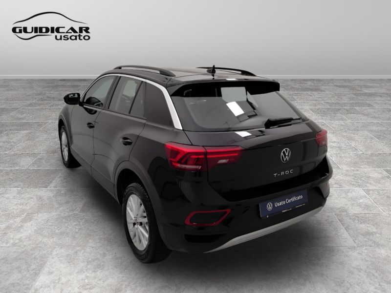 GuidiCar - VOLKSWAGEN T-Roc 2023 T-Roc 2.0 tdi scr Life 115cv Usato