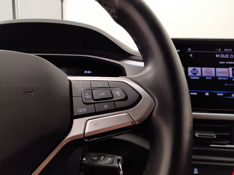 GuidiCar - VOLKSWAGEN T-Roc 2023 T-Roc 2.0 tdi scr Life 115cv Usato