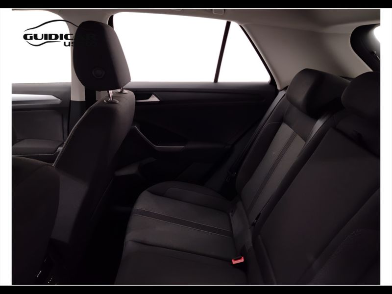GuidiCar - VOLKSWAGEN T-Roc 2023 T-Roc 2.0 tdi scr Life 115cv Usato
