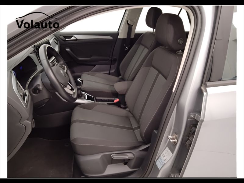 GuidiCar - VOLKSWAGEN T-Roc 2023 T-Roc 2.0 tdi scr Life 115cv Usato