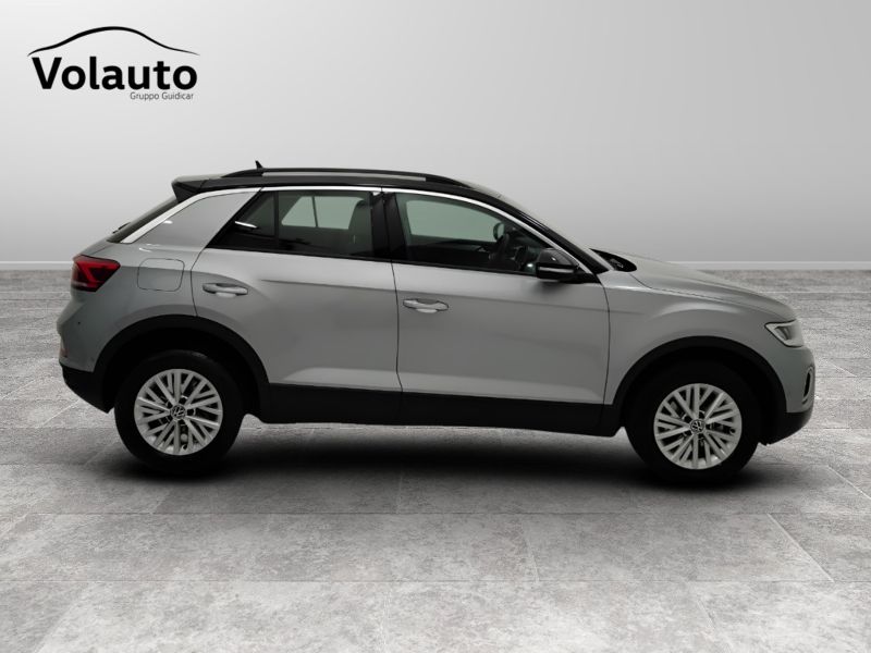 GuidiCar - VOLKSWAGEN T-Roc 2023 T-Roc 2.0 tdi scr Life 115cv Usato