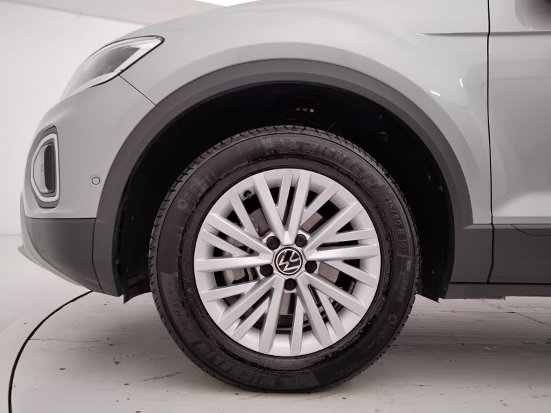 GuidiCar - VOLKSWAGEN T-Roc 2023 T-Roc 2.0 tdi scr Life 115cv Usato