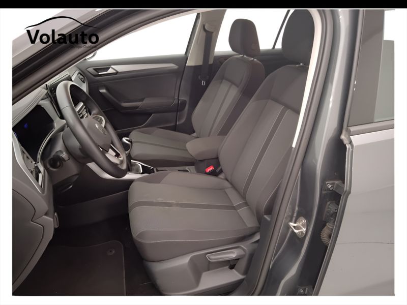 GuidiCar - VOLKSWAGEN T-Roc 2023 T-Roc 2.0 tdi scr Life 115cv Usato