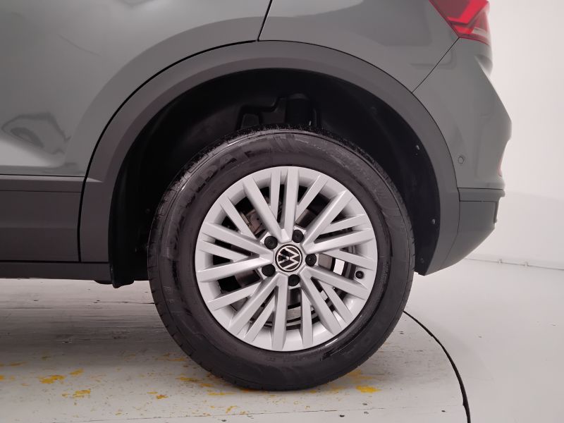 GuidiCar - VOLKSWAGEN T-Roc 2023 T-Roc 2.0 tdi scr Life 115cv Usato