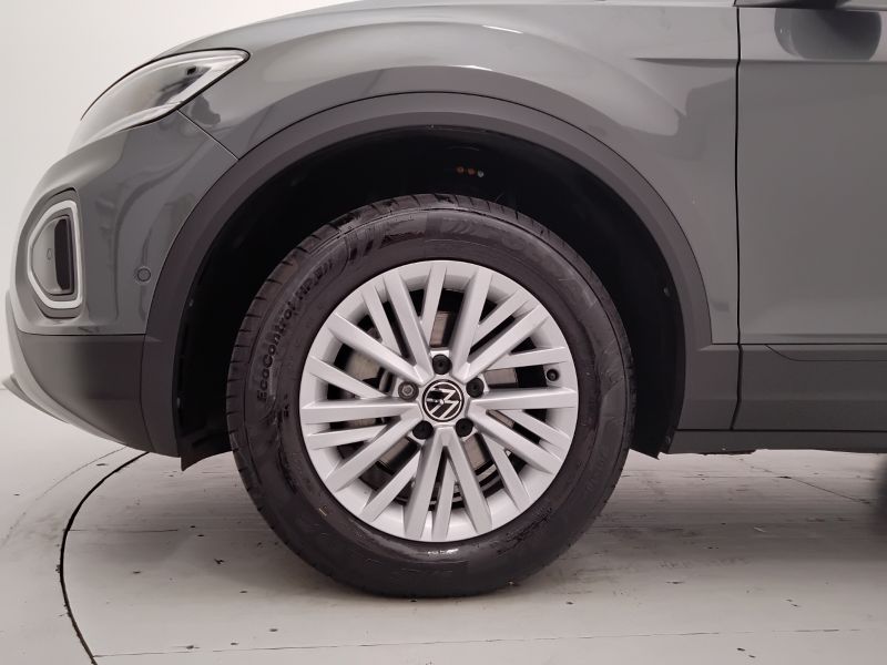 GuidiCar - VOLKSWAGEN T-Roc 2023 T-Roc 2.0 tdi scr Life 115cv Usato