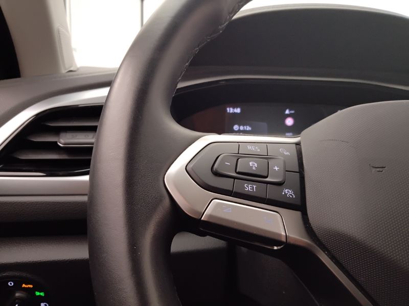 GuidiCar - VOLKSWAGEN T-Roc 2023 T-Roc 2.0 tdi scr Life 115cv Usato