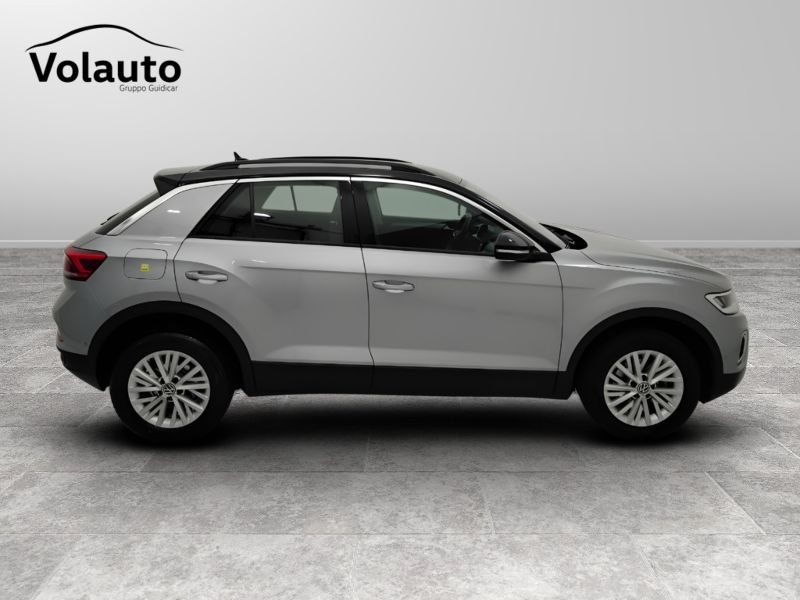 GuidiCar - VOLKSWAGEN T-Roc 2024 T-Roc 2.0 tdi scr Life 115cv Usato