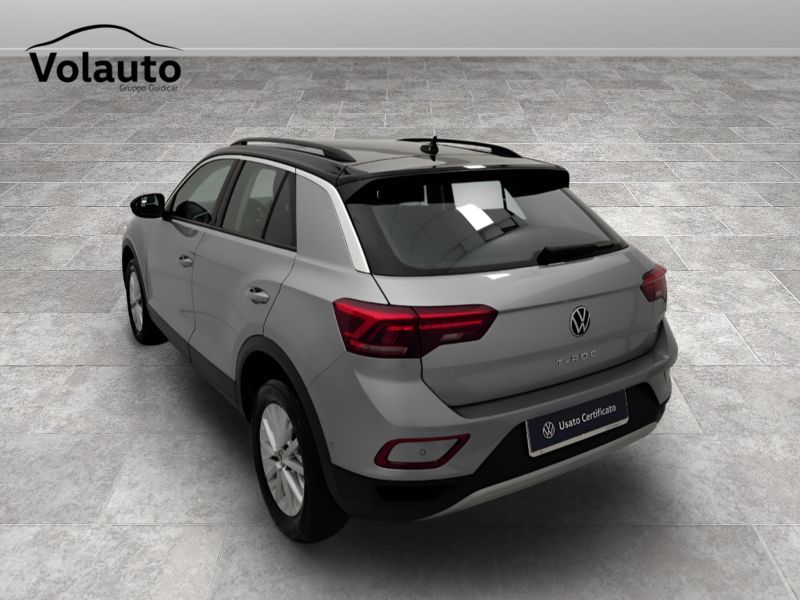 GuidiCar - VOLKSWAGEN T-Roc 2024 T-Roc 2.0 tdi scr Life 115cv Usato