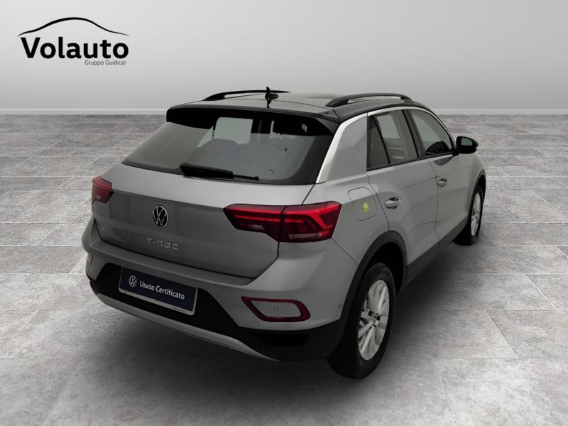 GuidiCar - VOLKSWAGEN T-Roc 2024 T-Roc 2.0 tdi scr Life 115cv Usato