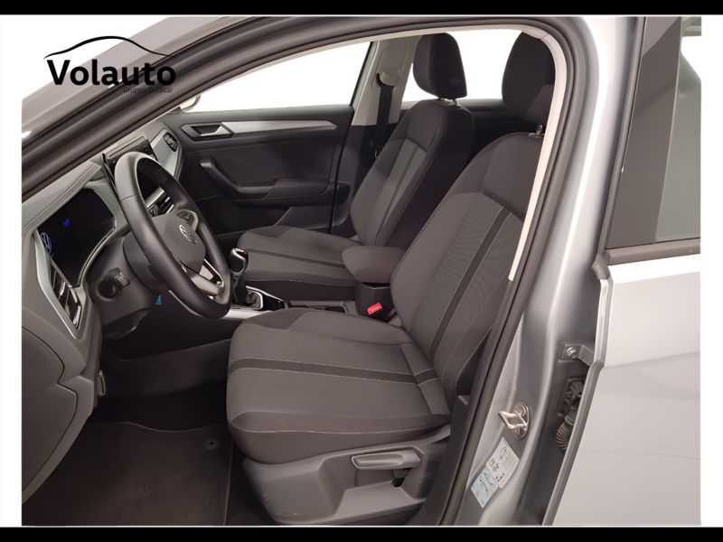 GuidiCar - VOLKSWAGEN T-Roc 2024 T-Roc 2.0 tdi scr Life 115cv Usato